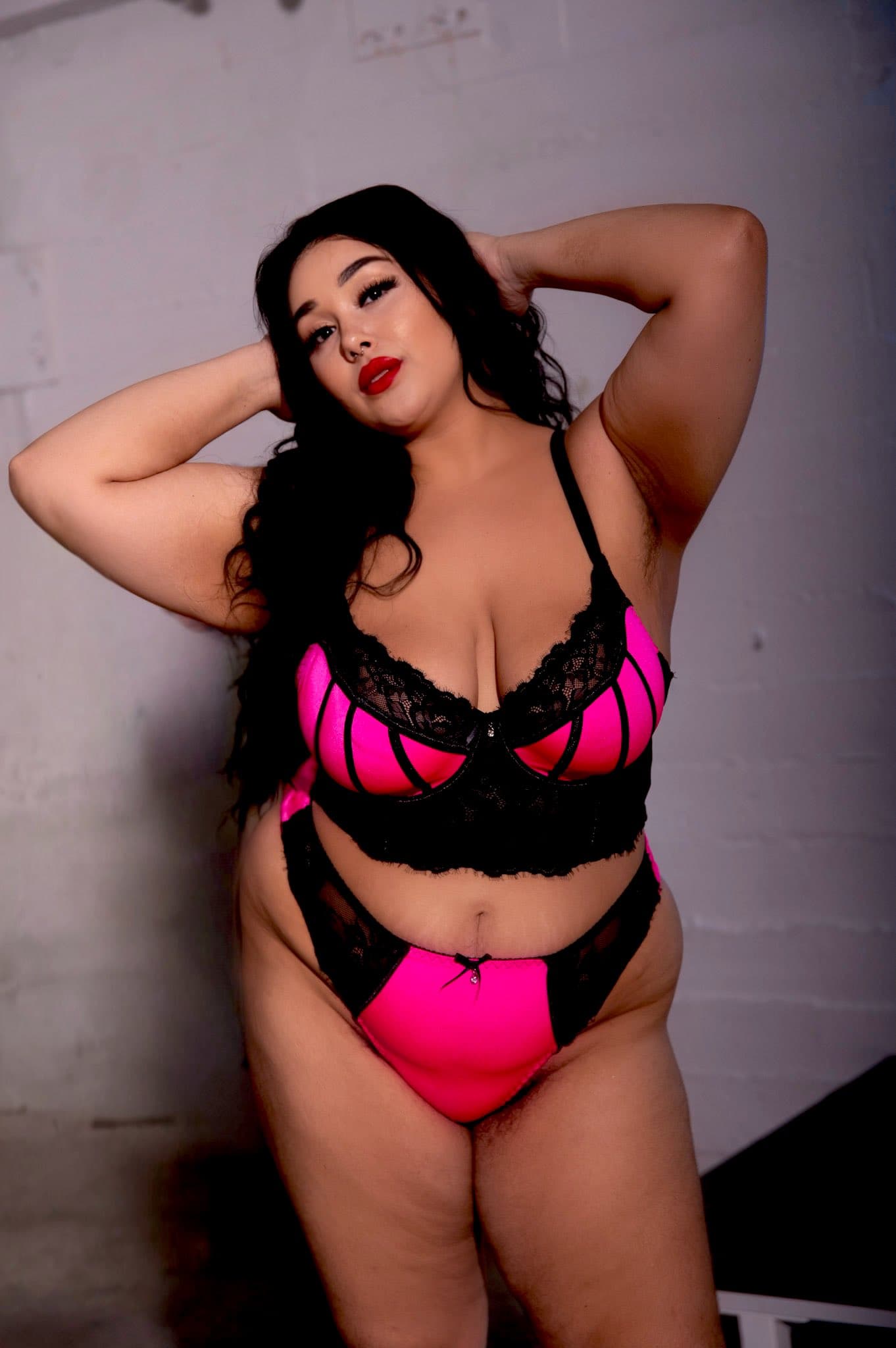 Glow In The Dark BBW Strip Night