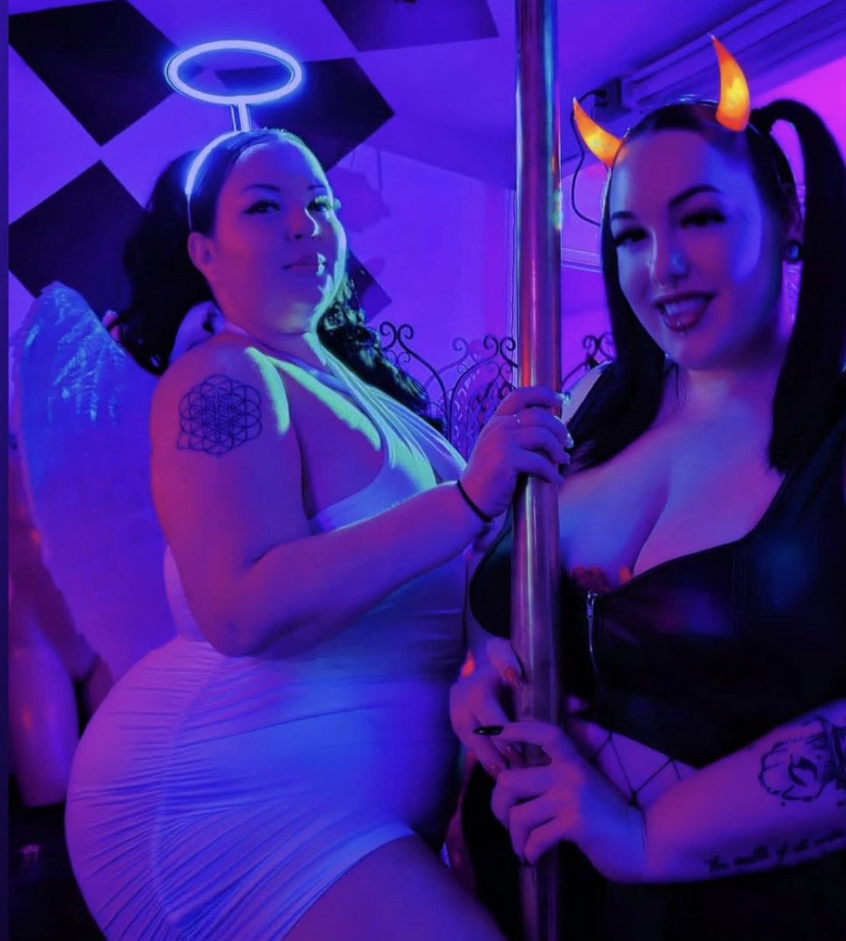 Curvy Parties event photo
